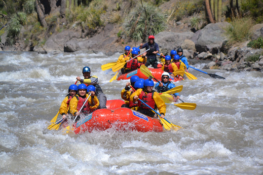 Rafting entre montañas a 1 hora de Santiago
