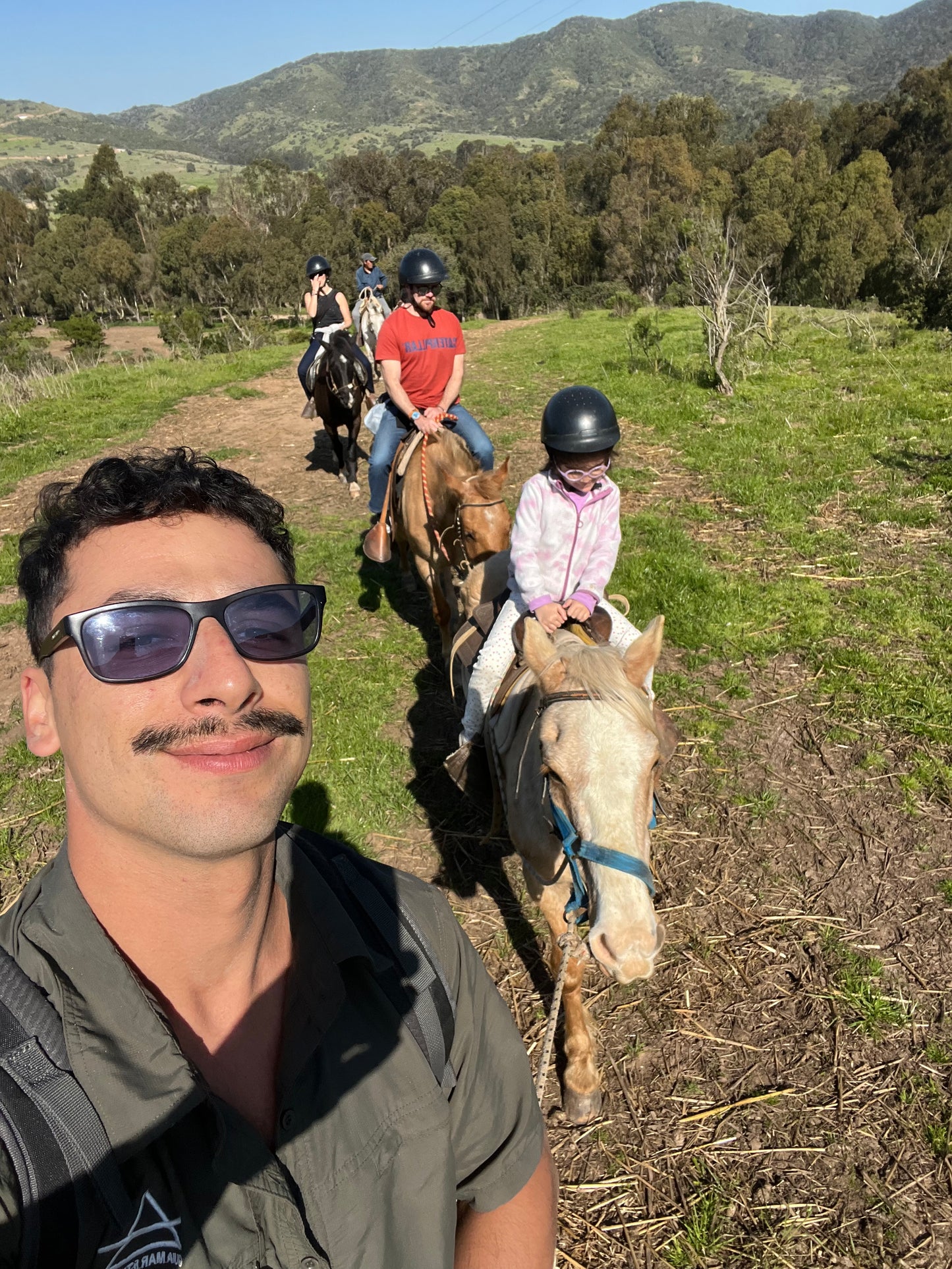 ACTIVIDAD DE CABALGATA LOCAL